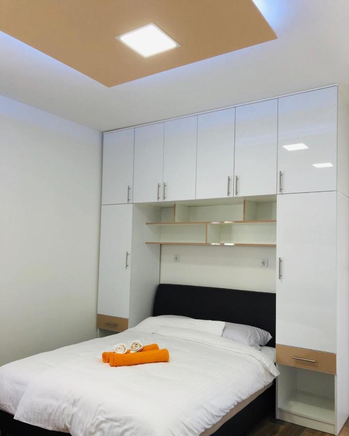 Apartmani Sarovic Tjentiste Esterno foto