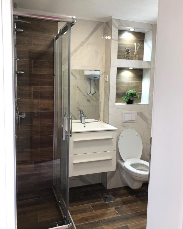 Apartmani Sarovic Tjentiste Esterno foto